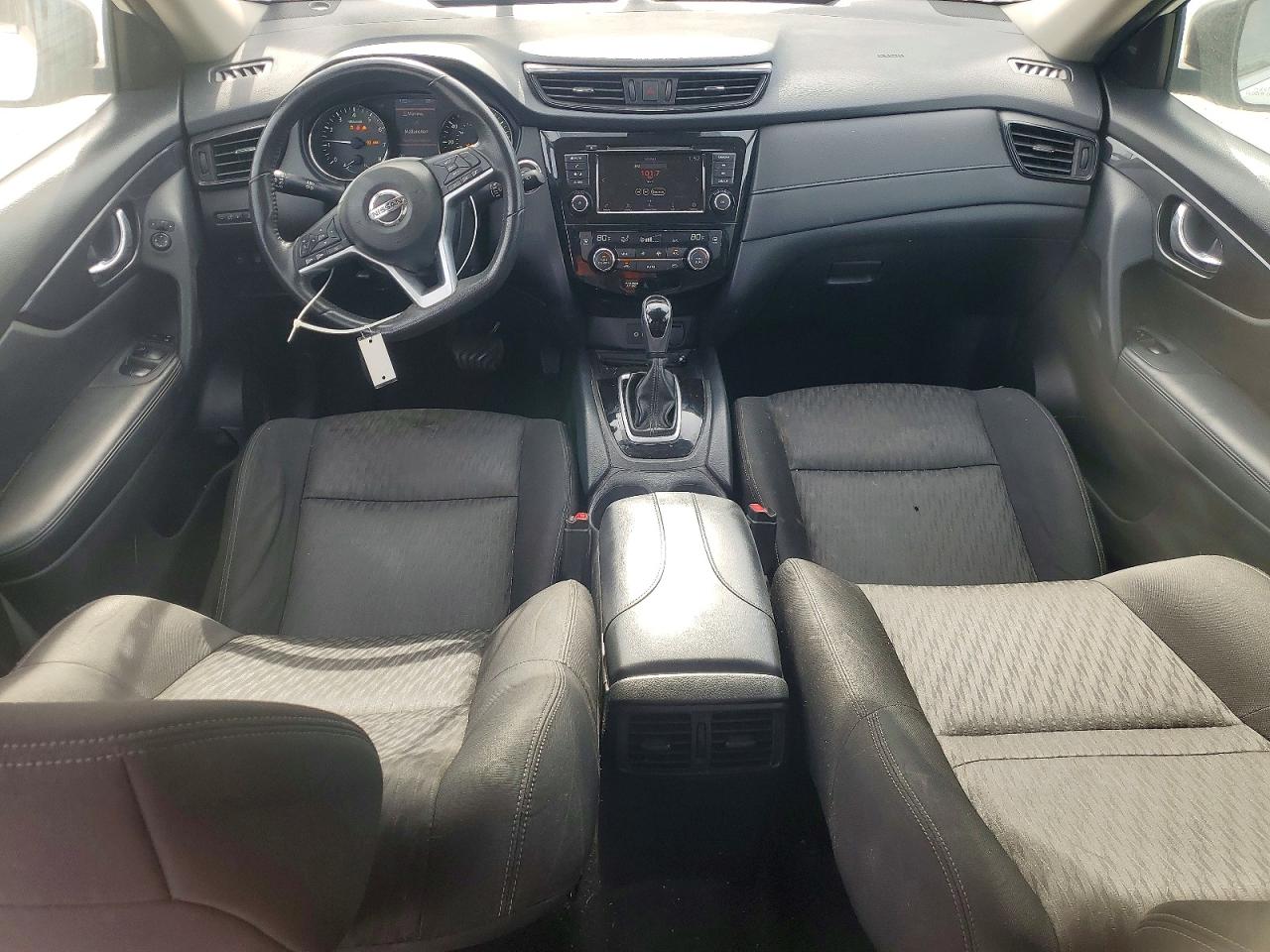 2019 NISSAN ROGUE S photo 8