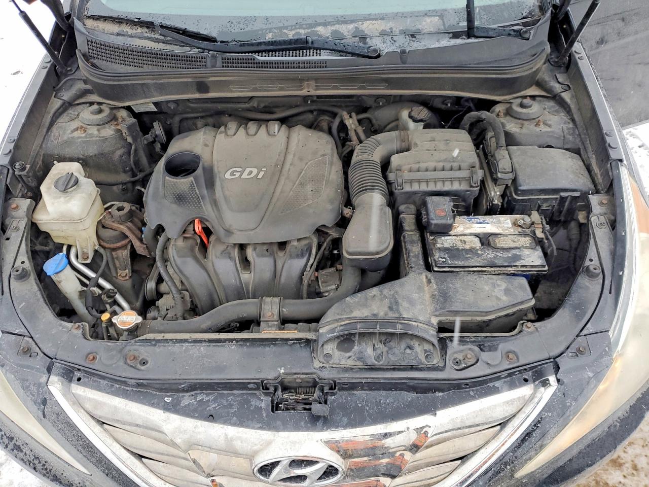 2011 HYUNDAI SONATA SE photo 11