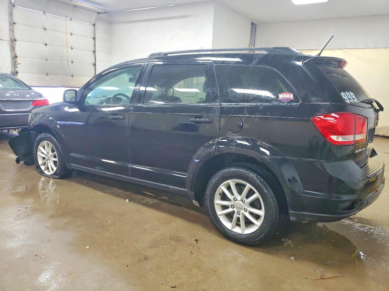 2015 DODGE JOURNEY SXT photo 2