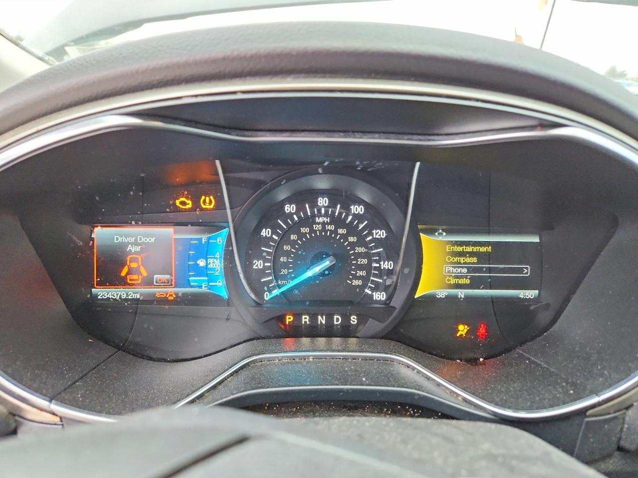 2016 FORD FUSION SE photo 9