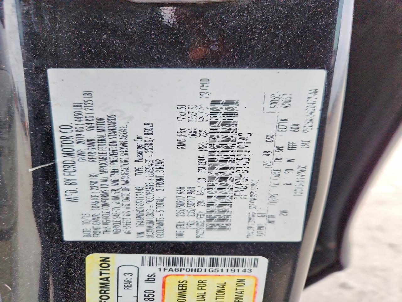 2016 FORD FUSION SE photo 12