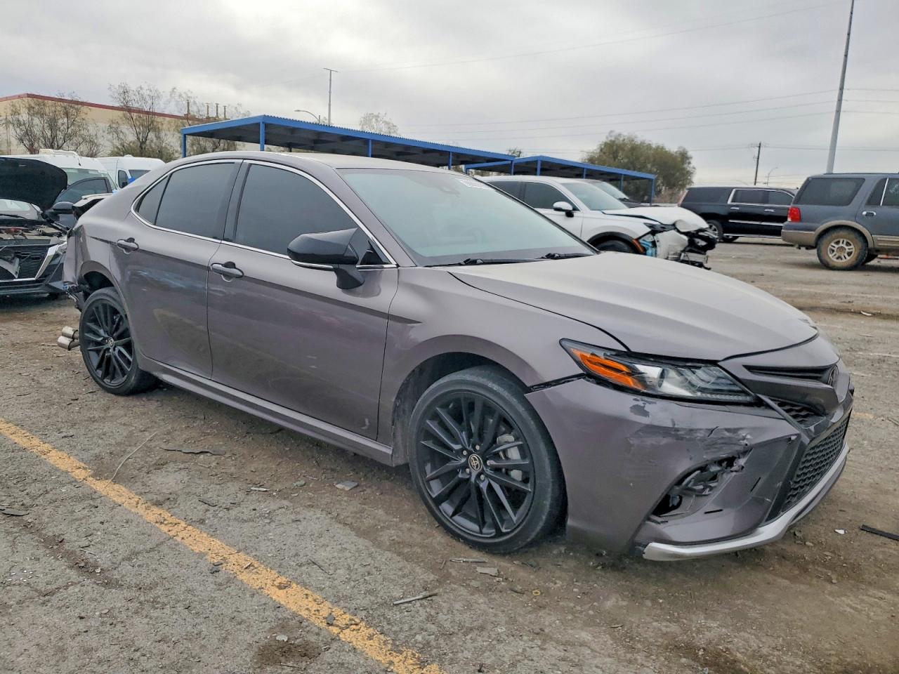2022 TOYOTA CAMRY XSE photo 4