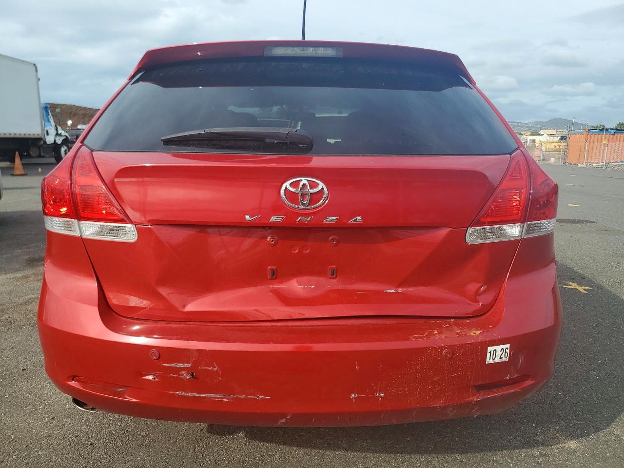 2011 TOYOTA VENZA photo 6