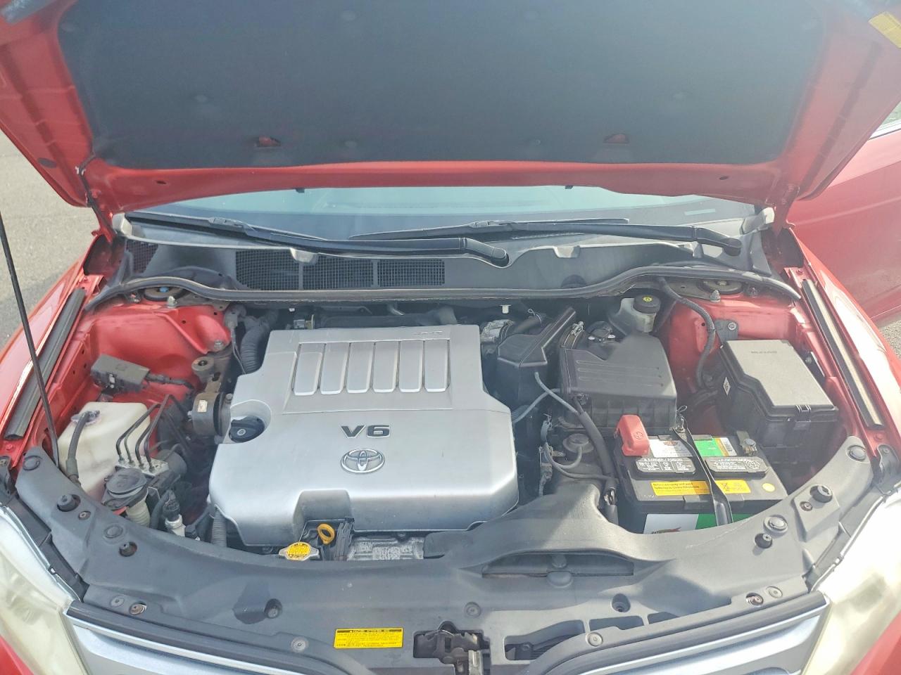 2011 TOYOTA VENZA photo 12