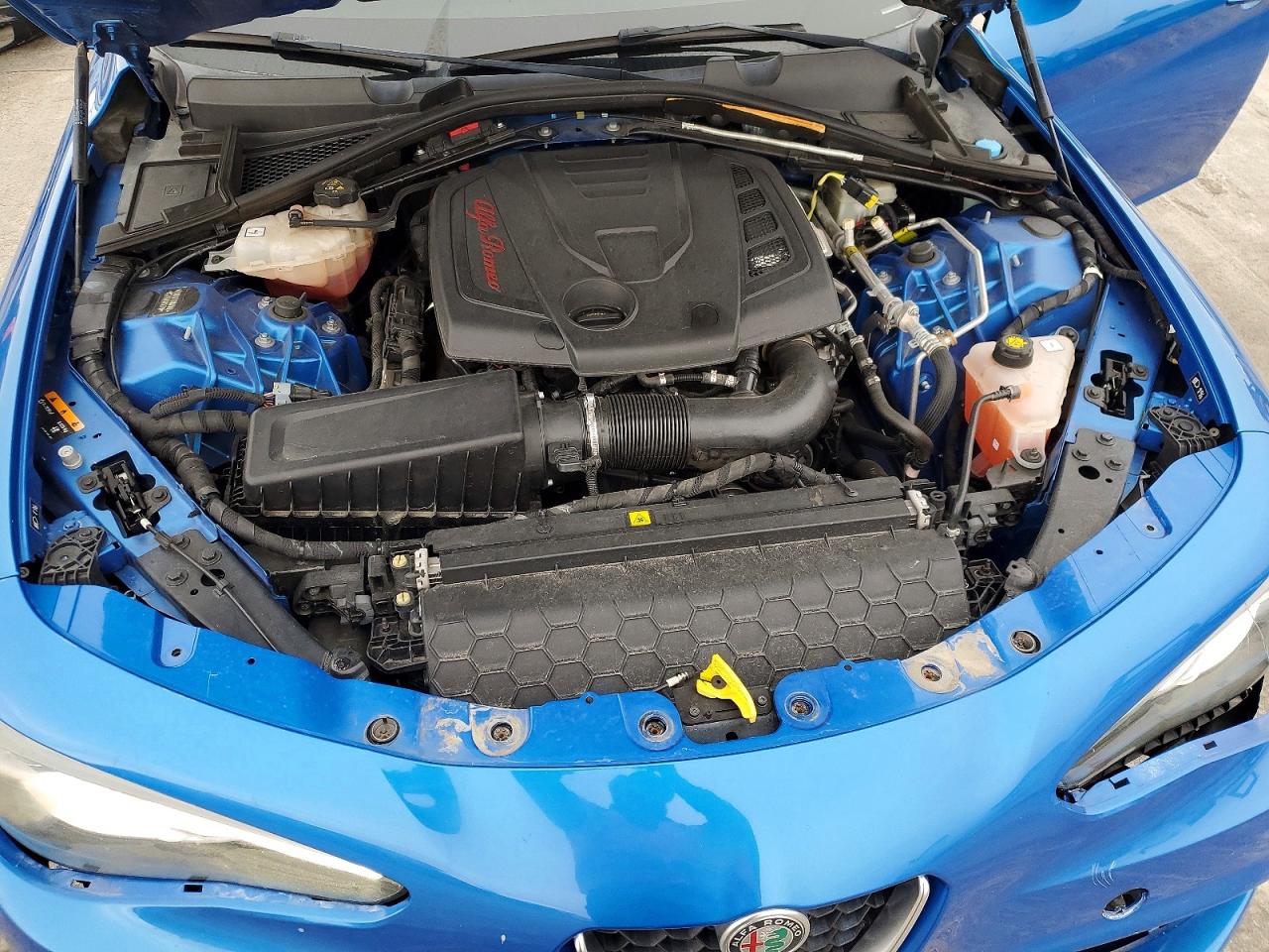 2019 ALFA ROMEO GIULIA TI photo 11
