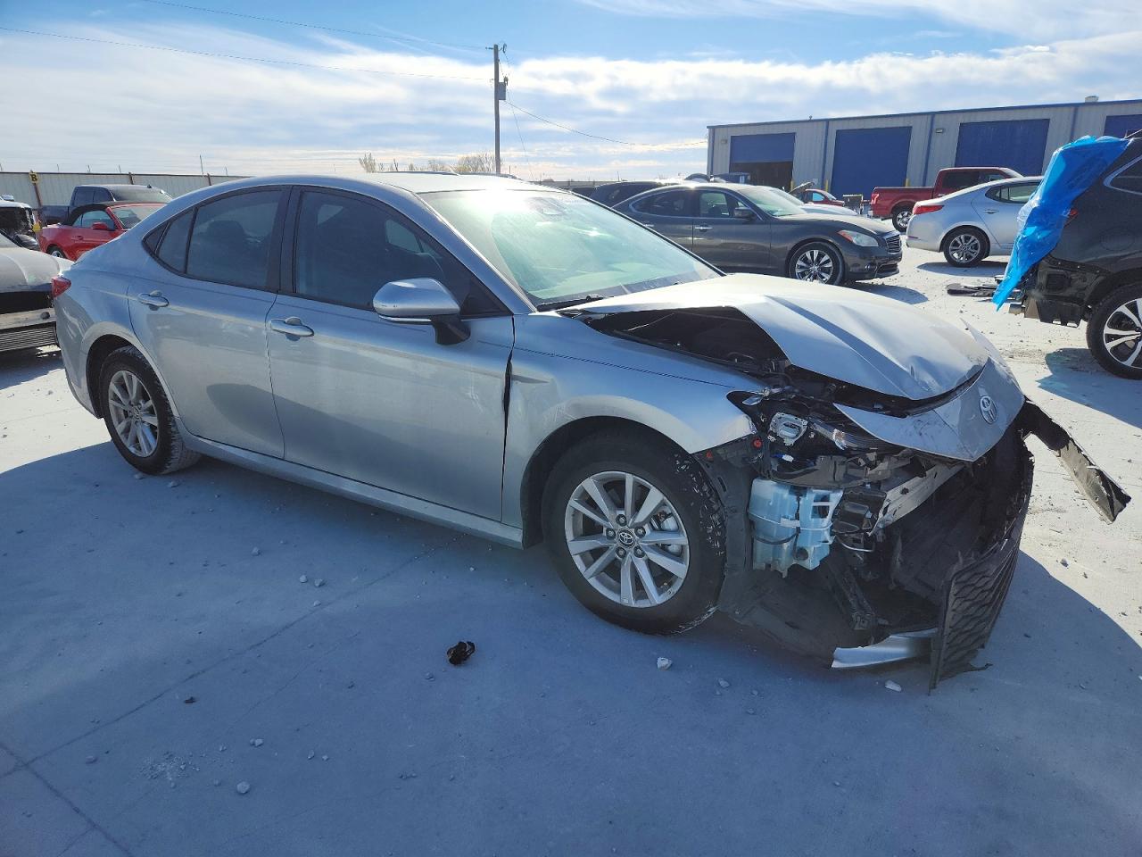 2025 TOYOTA CAMRY XSE photo 4