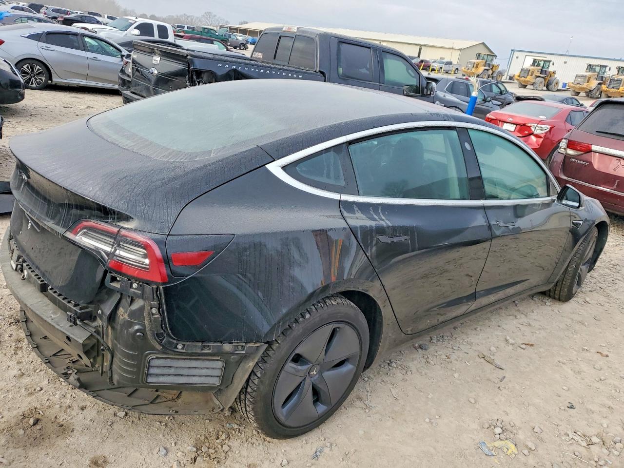 2018 TESLA MODEL 3 photo 3