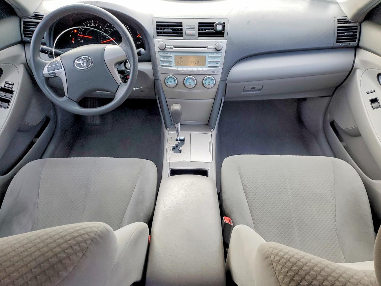 2009 TOYOTA CAMRY BASE photo 8