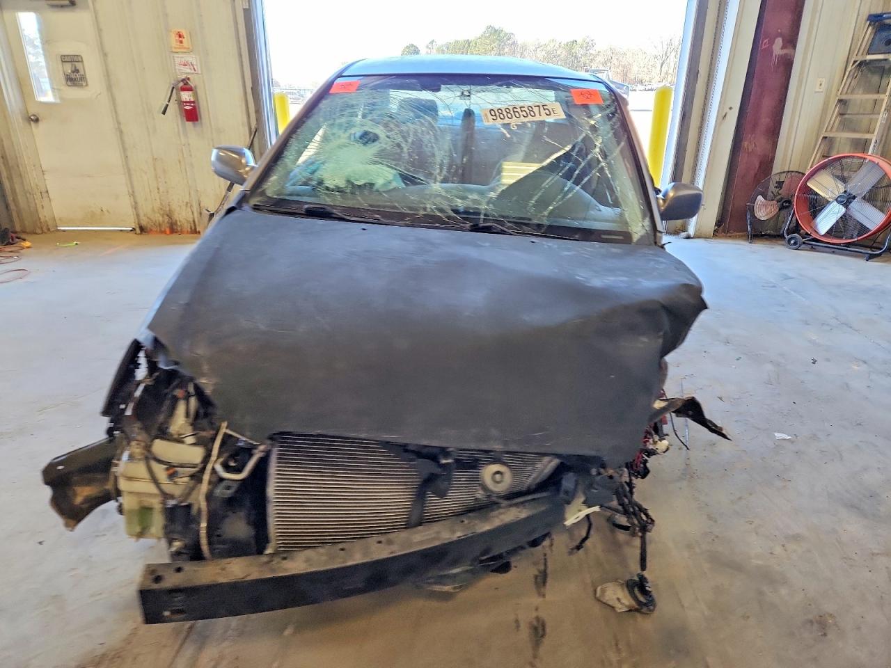 2004 TOYOTA COROLLA CE photo 9