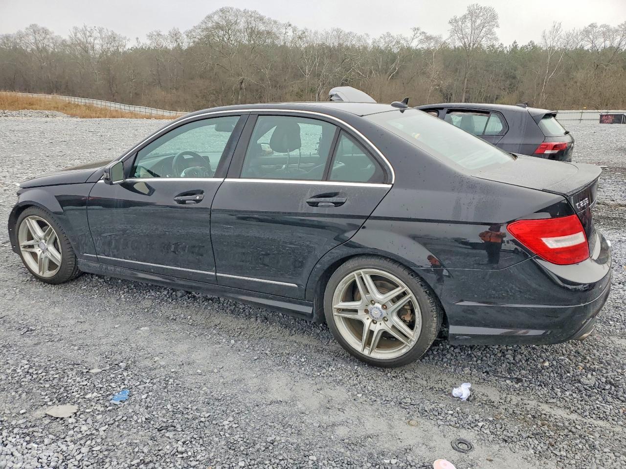 2013 MERCEDES-BENZ C 250 photo 2