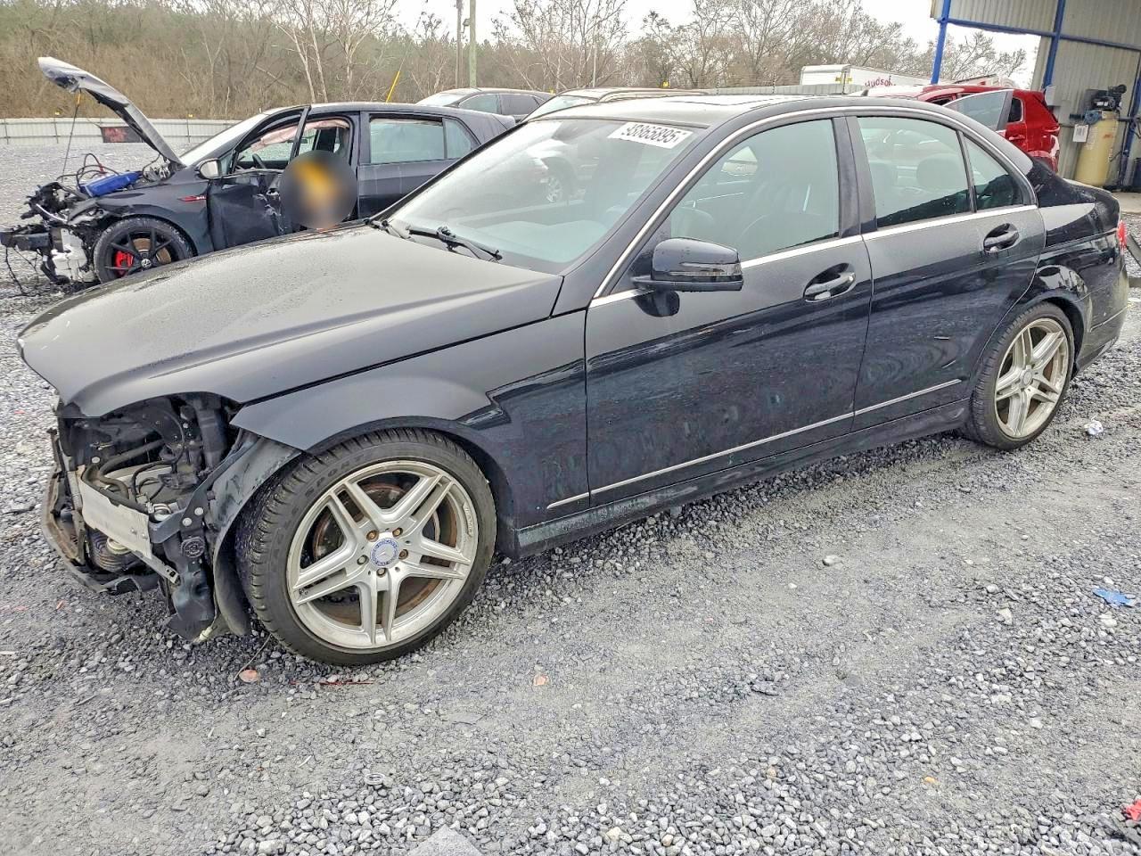 2013 MERCEDES-BENZ C