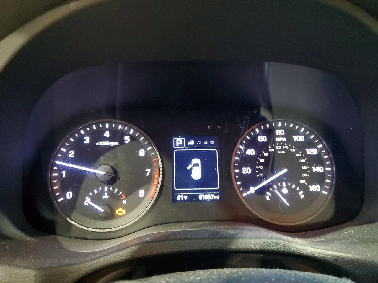 2018 HYUNDAI TUCSON SE photo 9