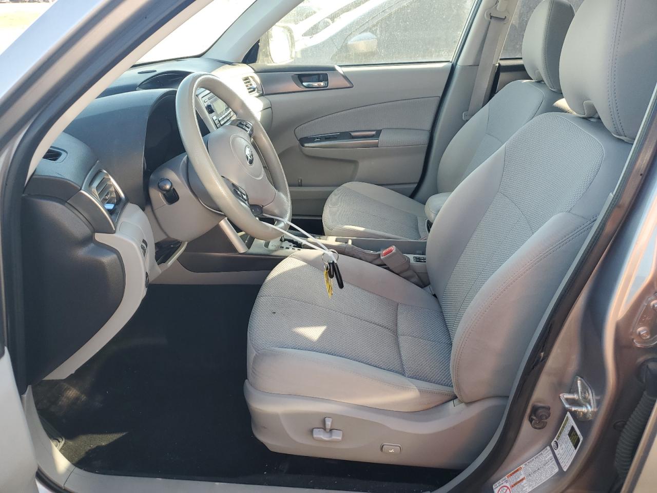 2011 SUBARU FORESTER 2.5X PREMIUM photo 13