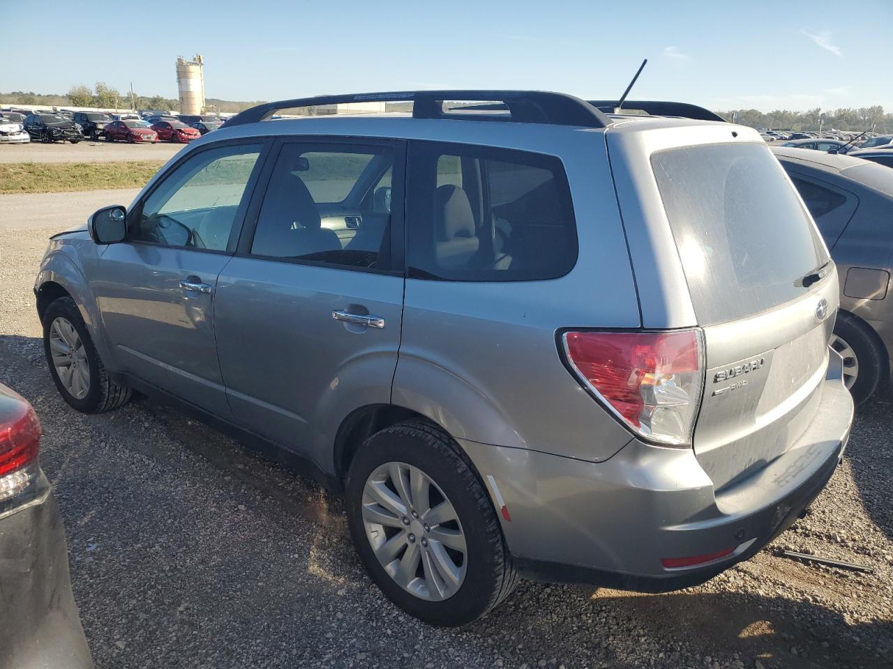 2011 SUBARU FORESTER 2.5X PREMIUM photo 3