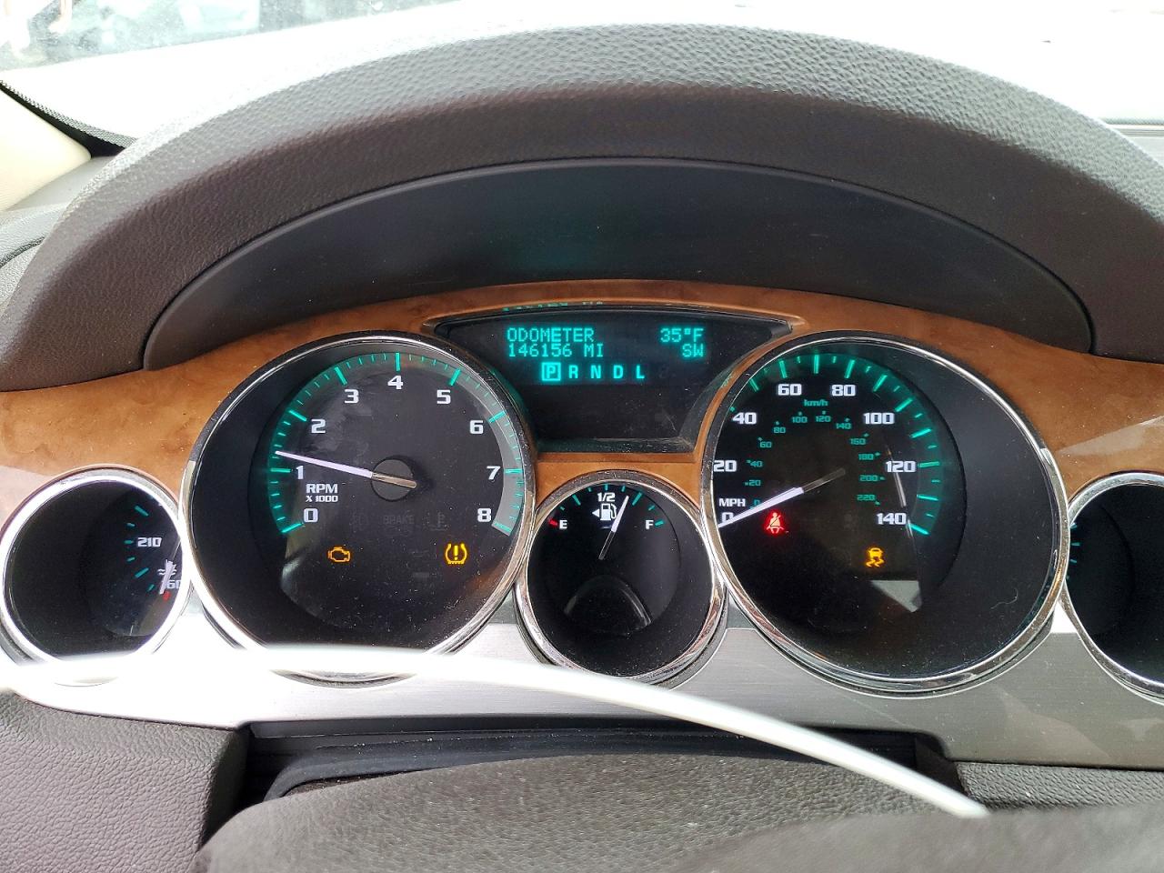 2011 BUICK ENCLAVE CXL photo 9