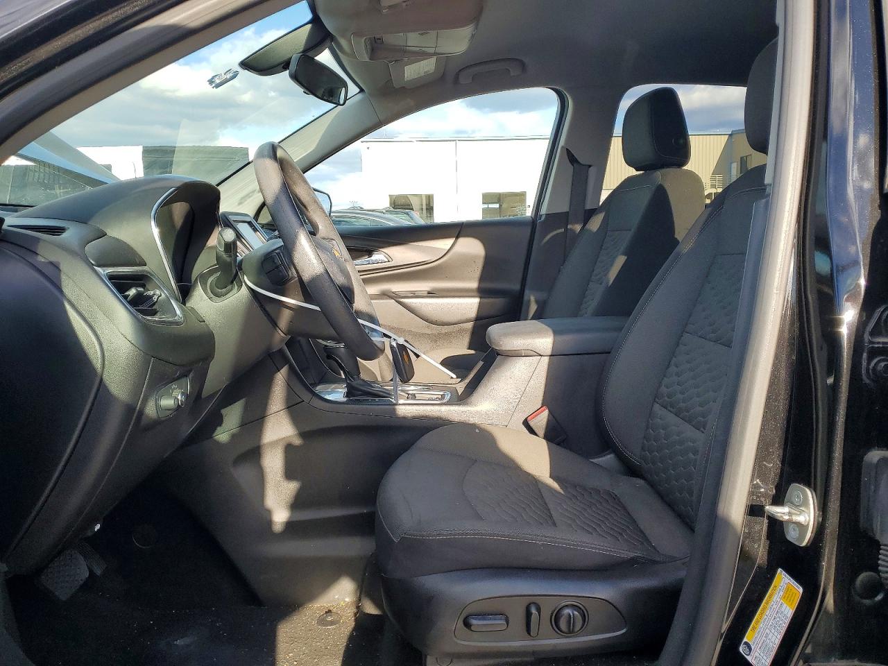 2018 CHEVROLET EQUINOX LT photo 7