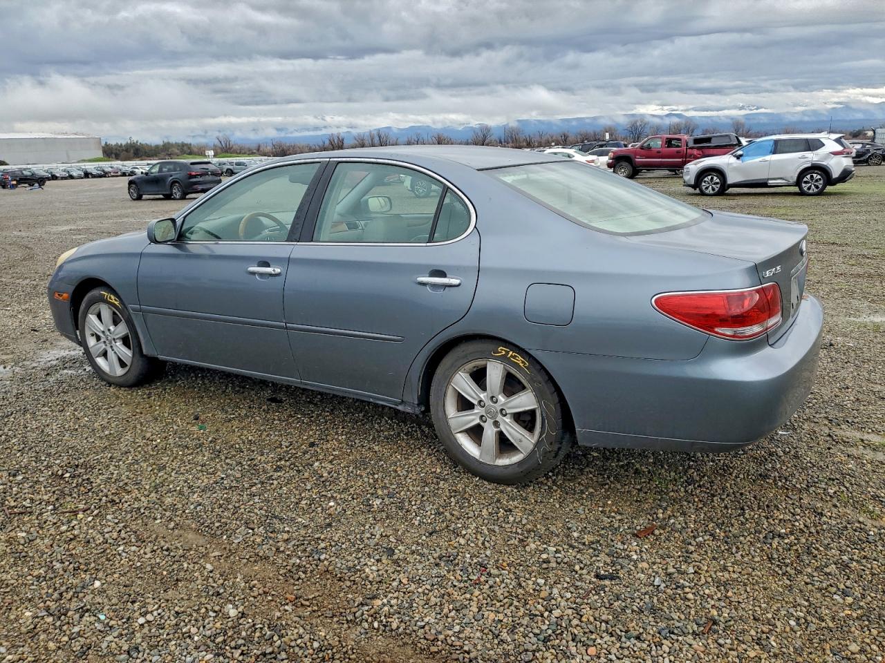 2005 LEXUS ES 330 photo 2