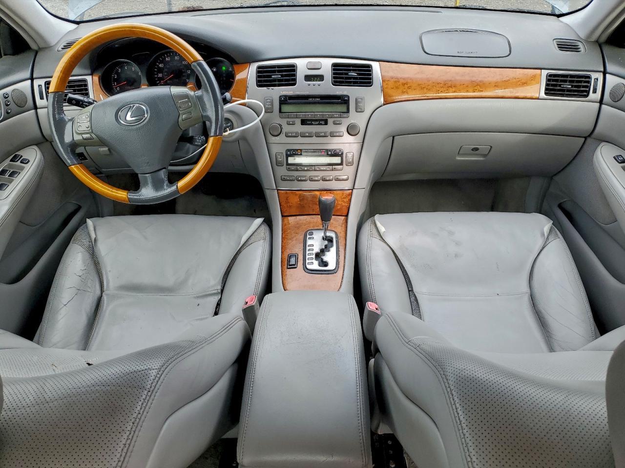2005 LEXUS ES 330 photo 8