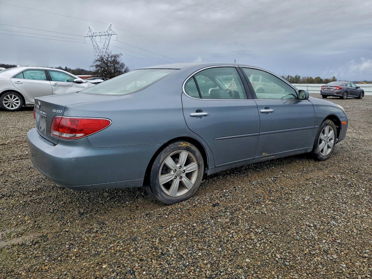 2005 LEXUS ES 330 photo 3