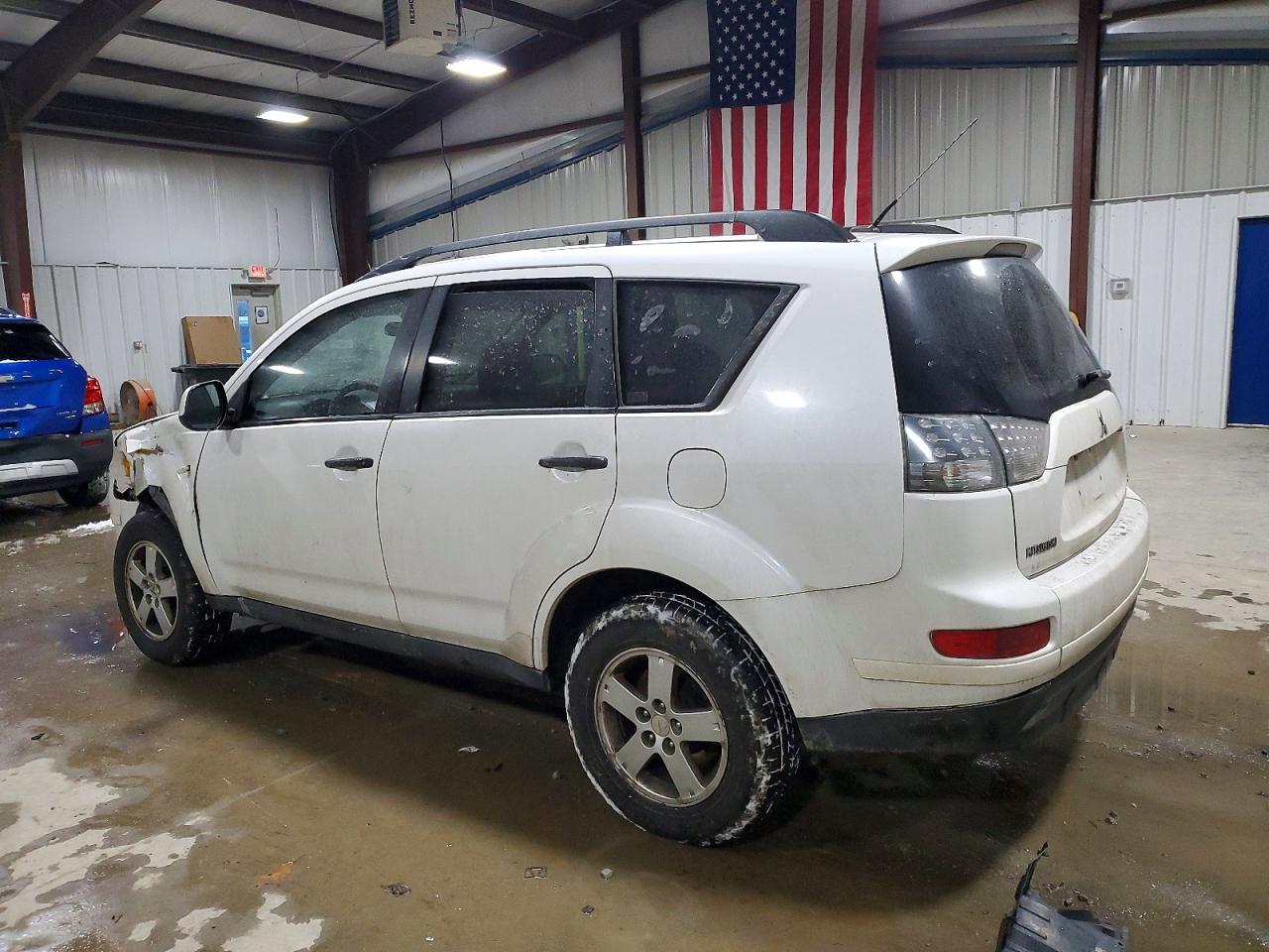 2007 MITSUBISHI OUTLANDER LS photo 2