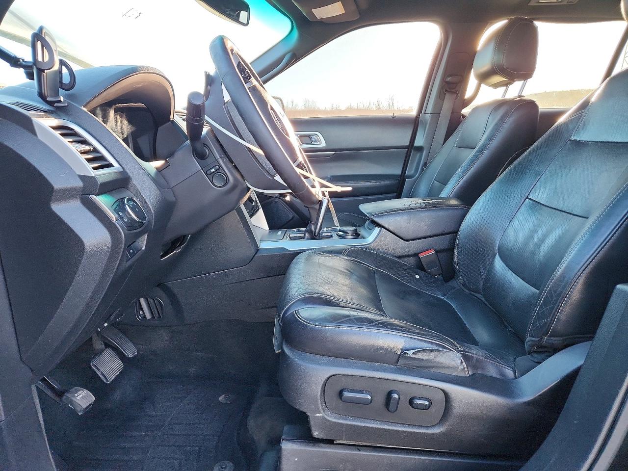 2015 FORD EXPLORER SPORT photo 19