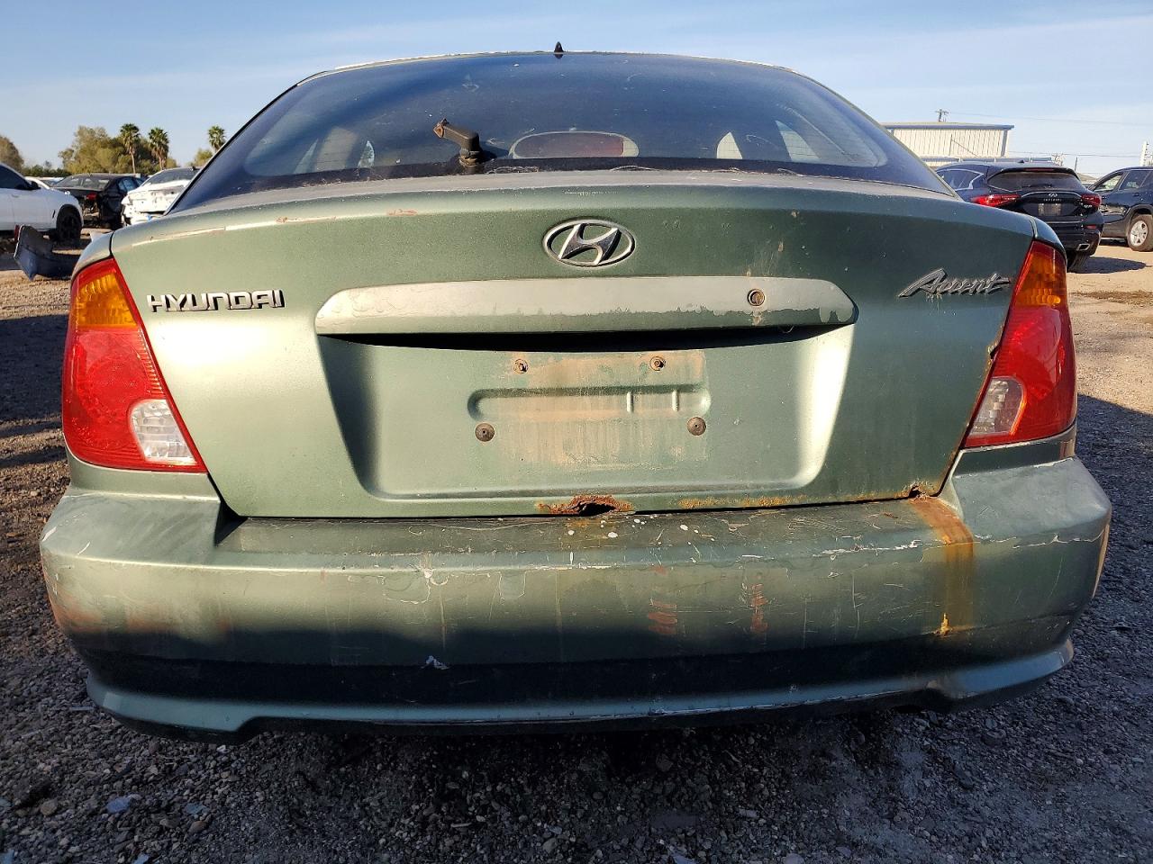 2005 HYUNDAI ACCENT GS photo 6