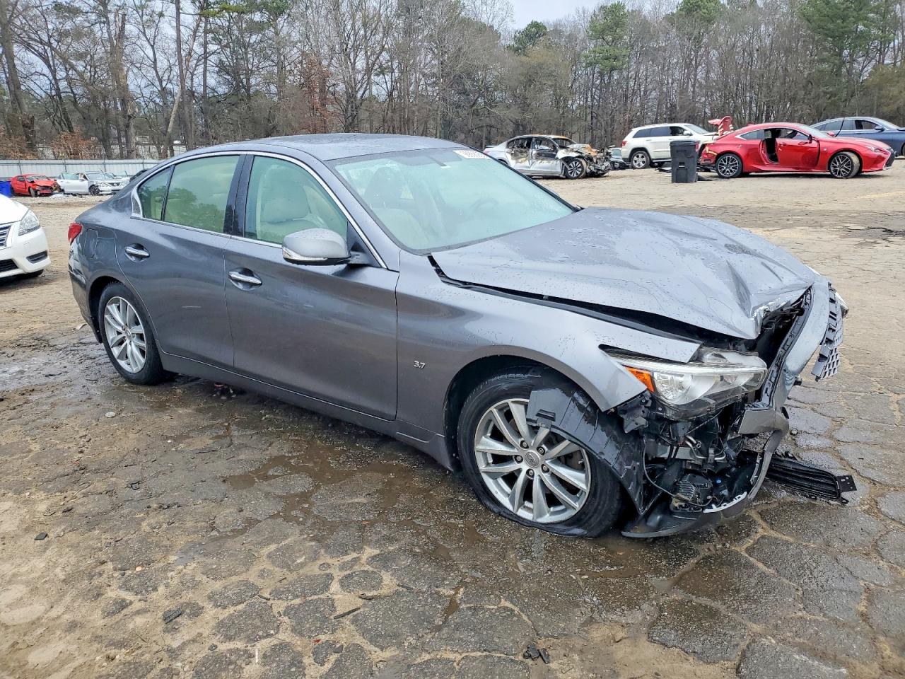 2015 INFINITI Q50 BASE photo 4