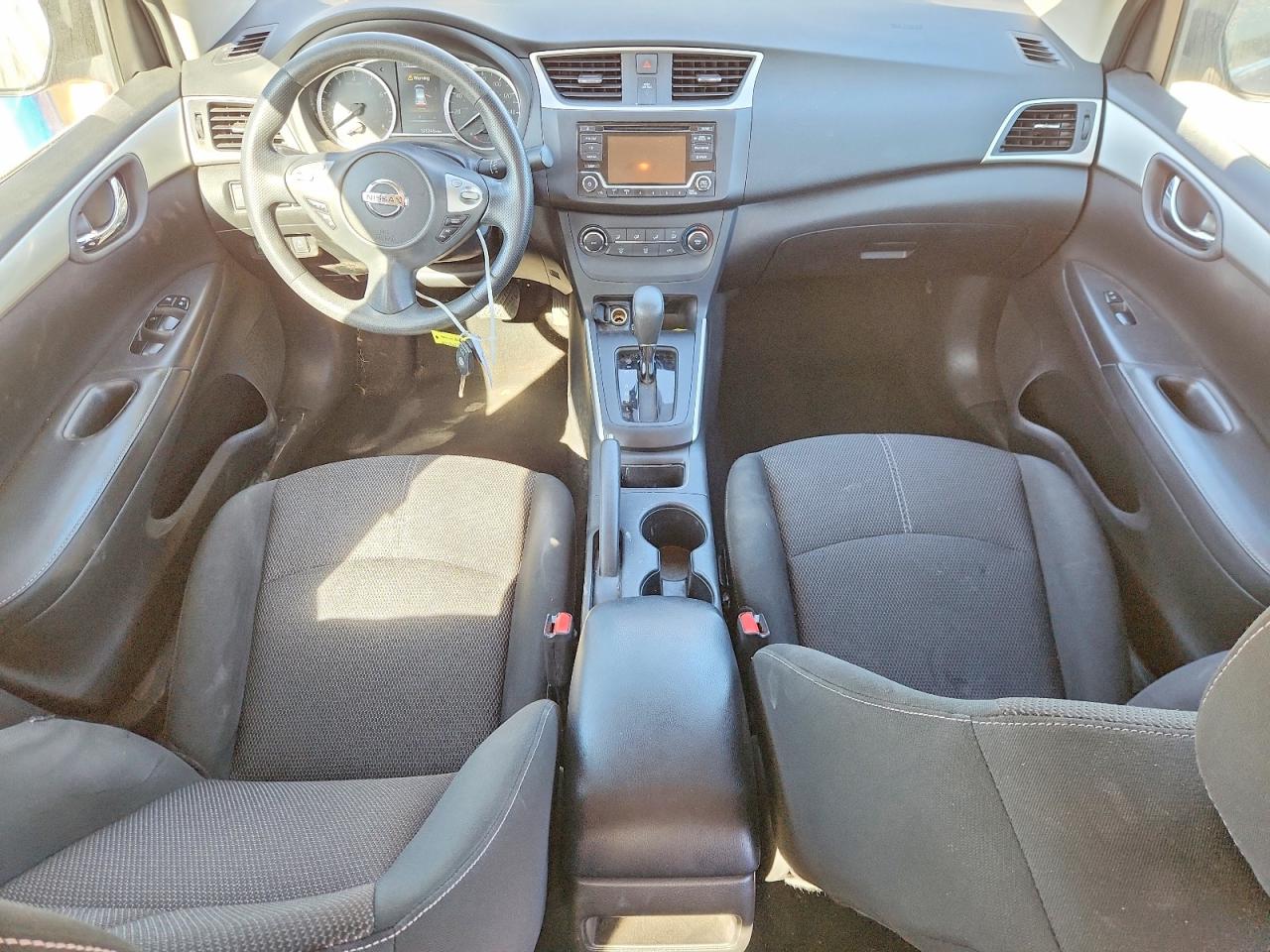 2018 NISSAN SENTRA S photo 8