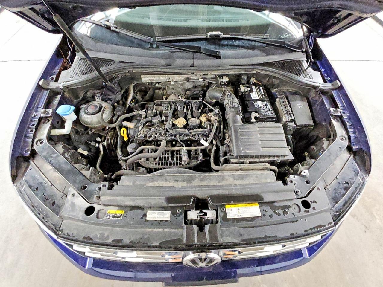 2021 VOLKSWAGEN TIGUAN SE photo 23