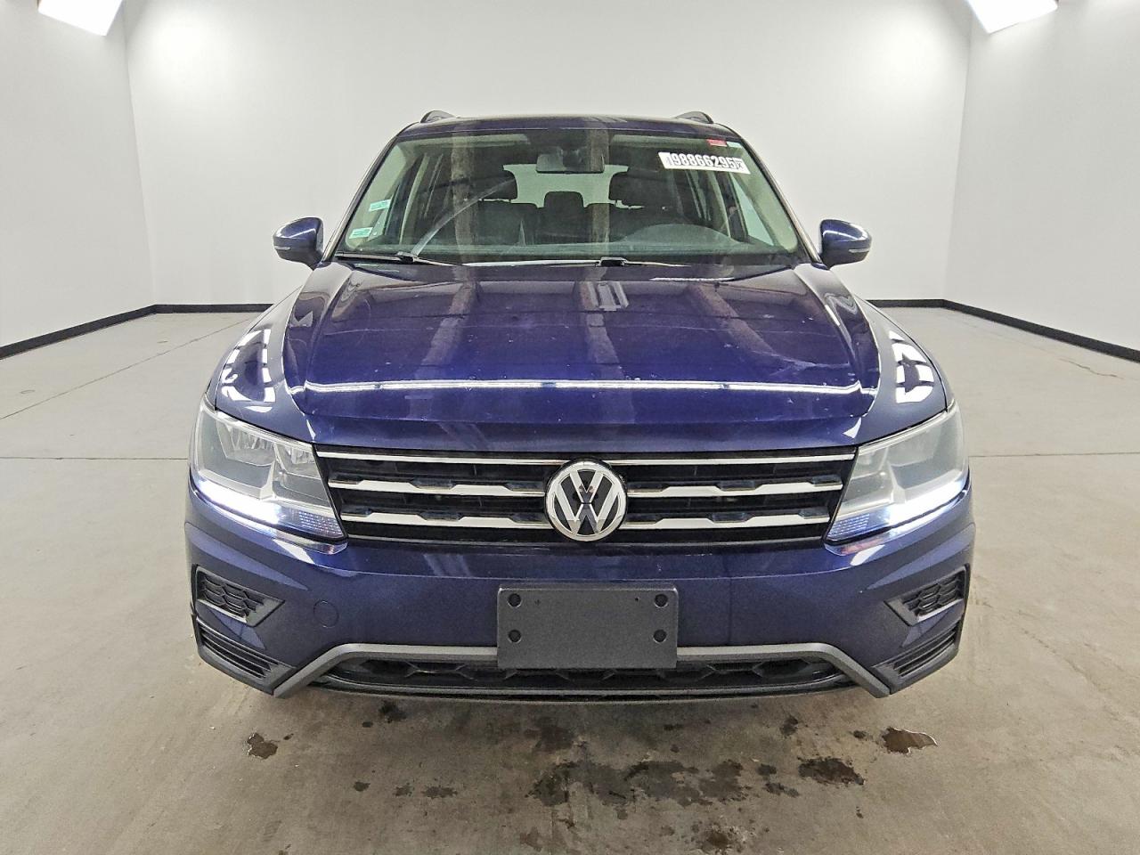 2021 VOLKSWAGEN TIGUAN SE photo 9