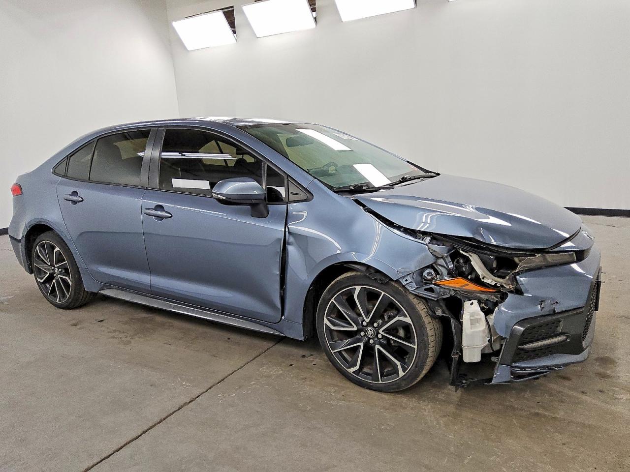 2020 TOYOTA COROLLA SE photo 4