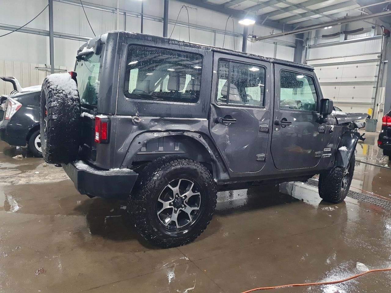 2018 JEEP WRANGLER UNLIMITED SPORT photo 3