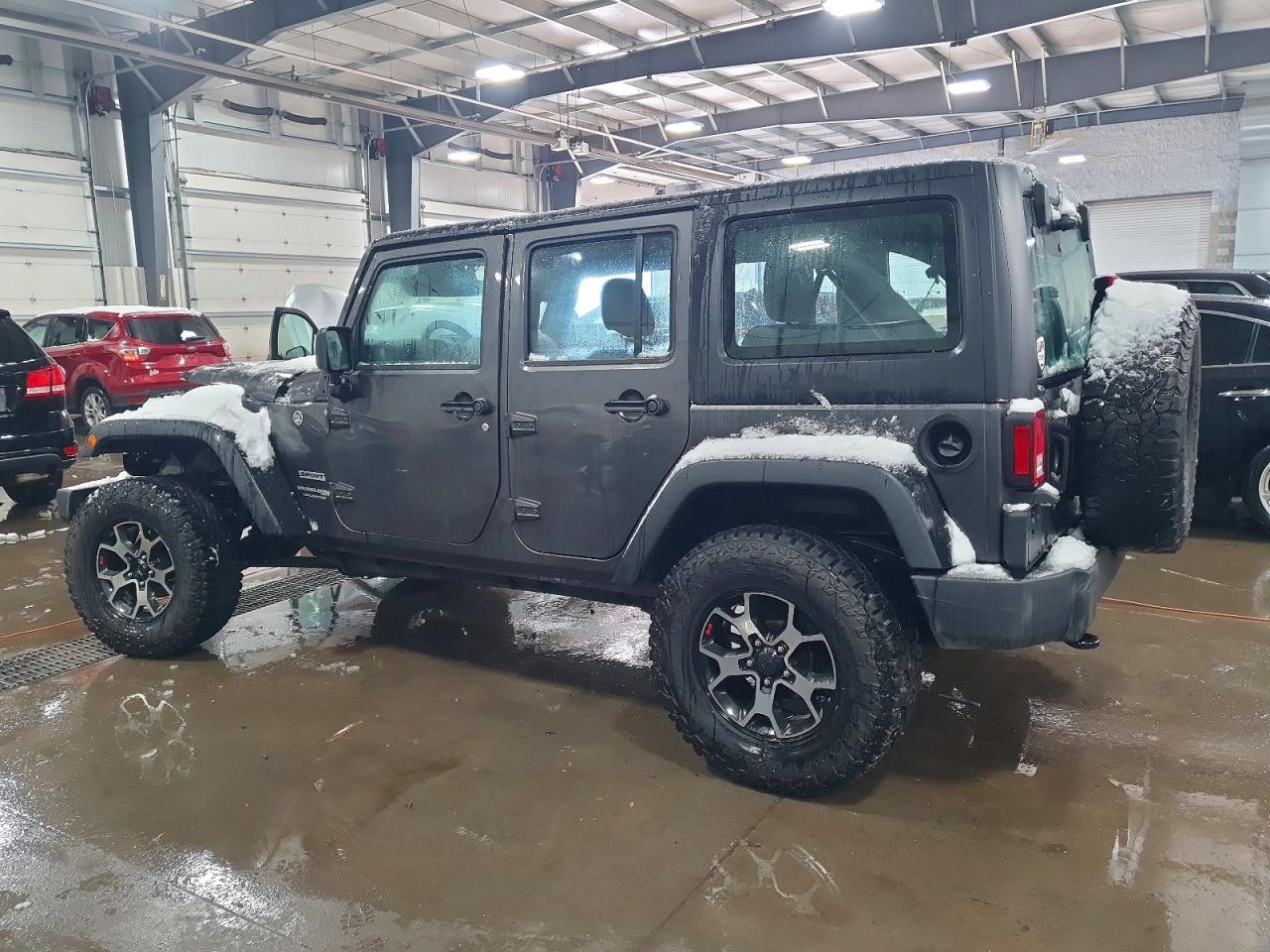 2018 JEEP WRANGLER UNLIMITED SPORT photo 2