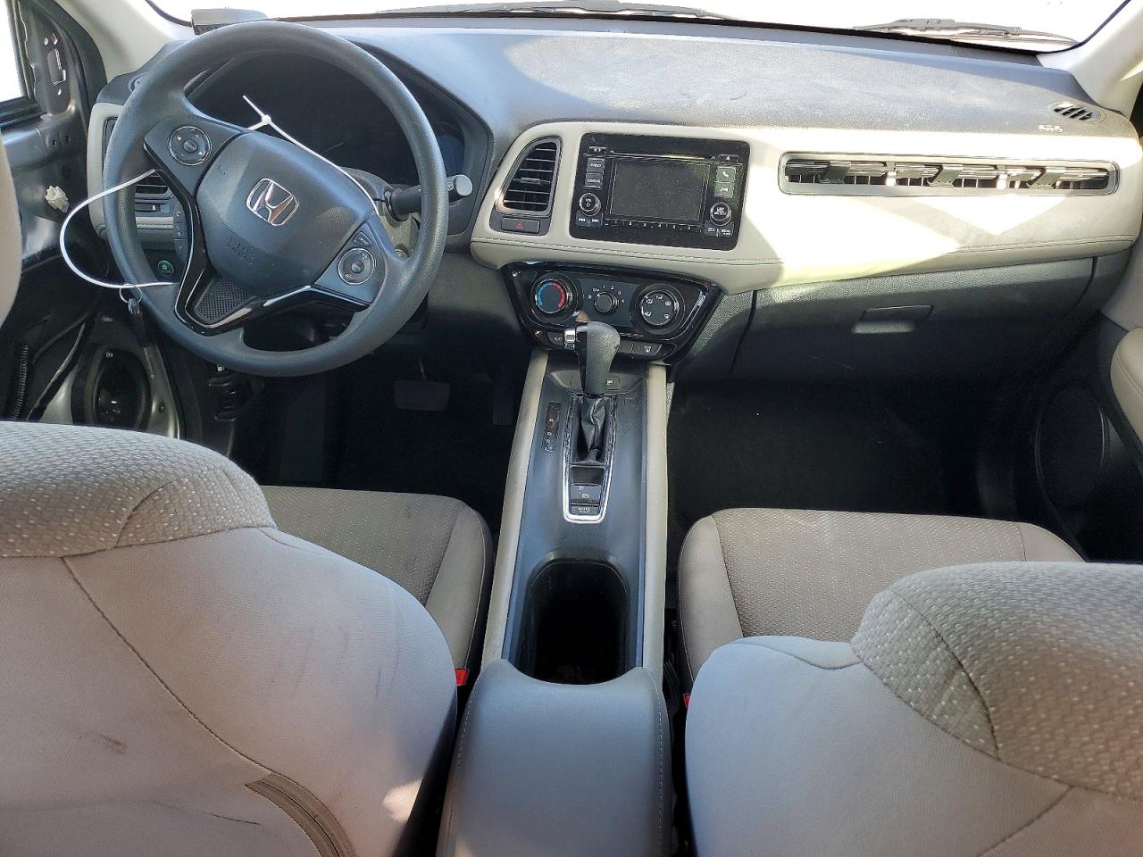 2016 HONDA HR-V LX photo 8