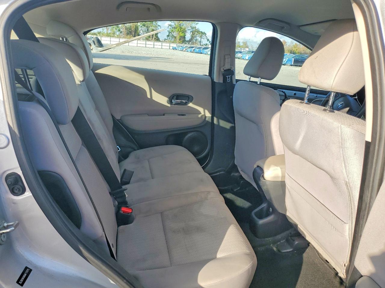 2016 HONDA HR-V LX photo 11