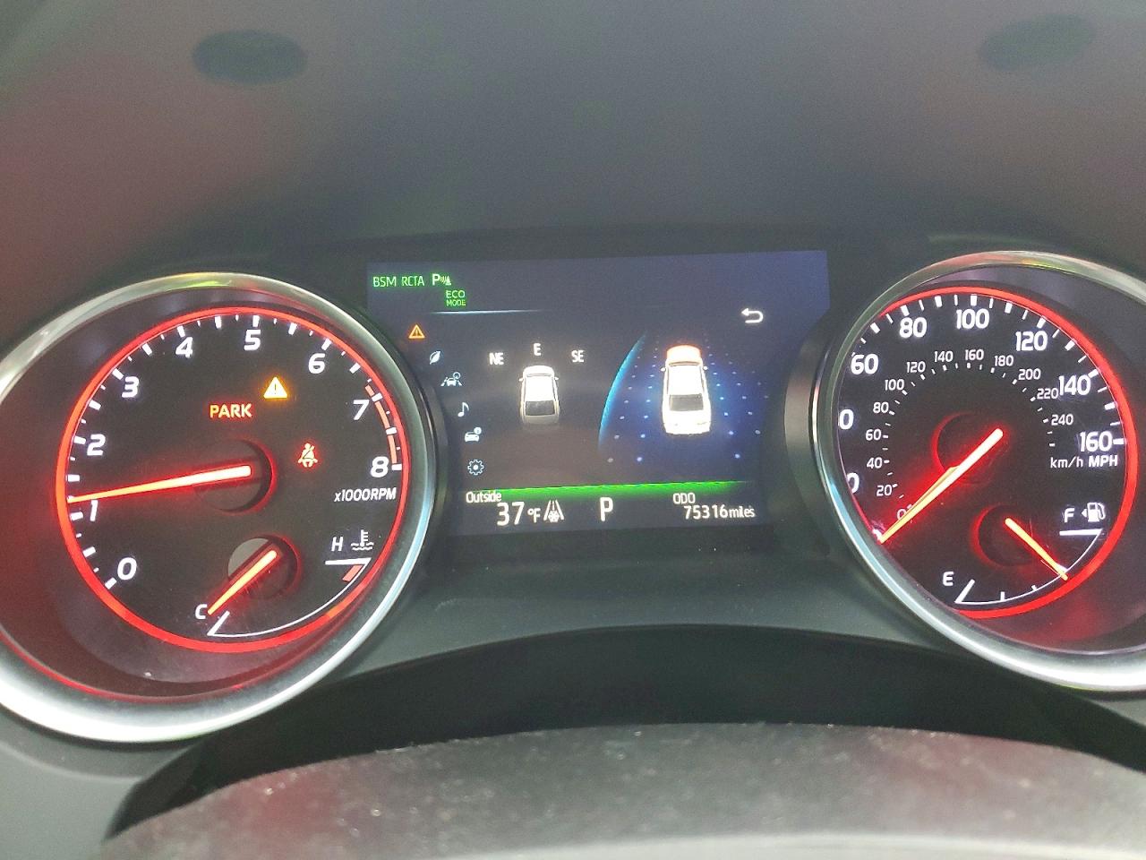 2018 TOYOTA CAMRY XSE photo 17
