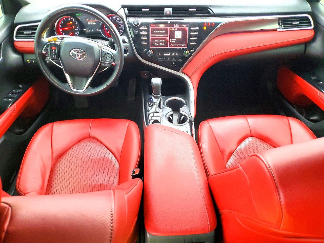2018 TOYOTA CAMRY XSE photo 15