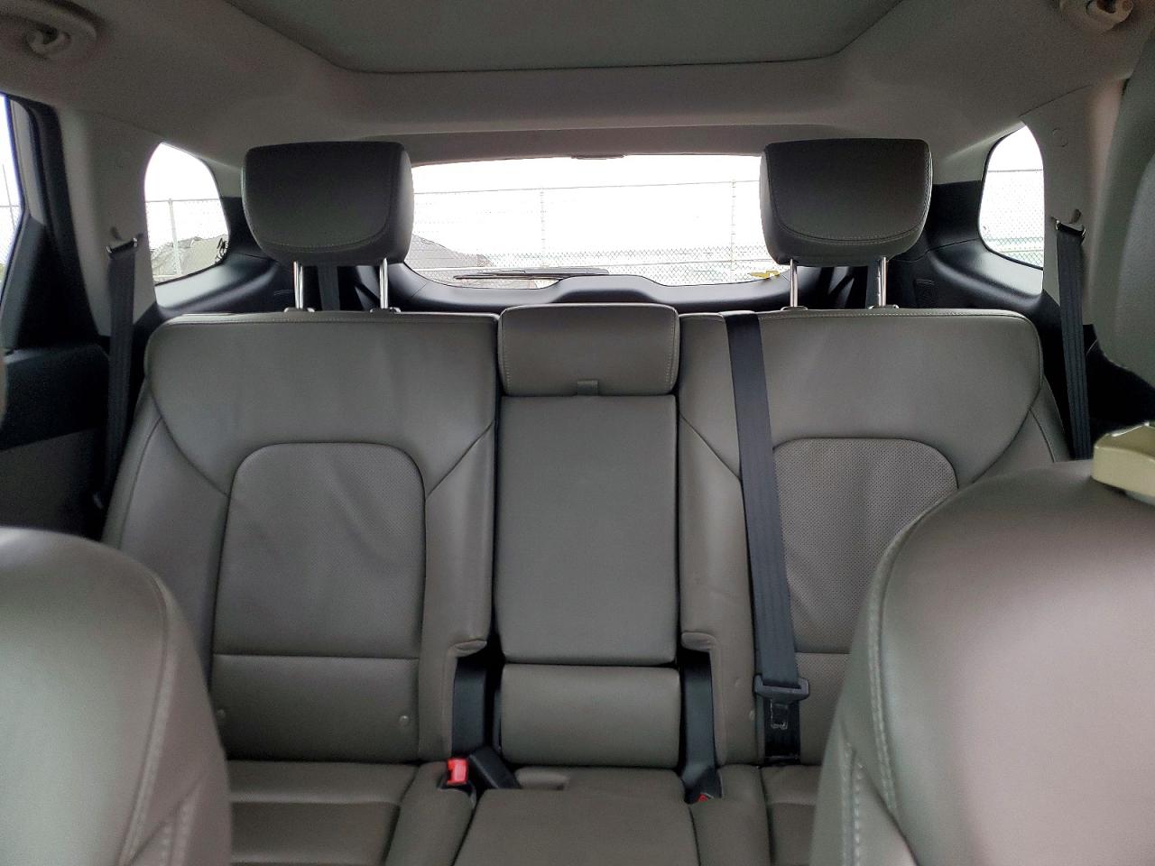 2016 HYUNDAI SANTA FE SE ULTIMATE photo 19
