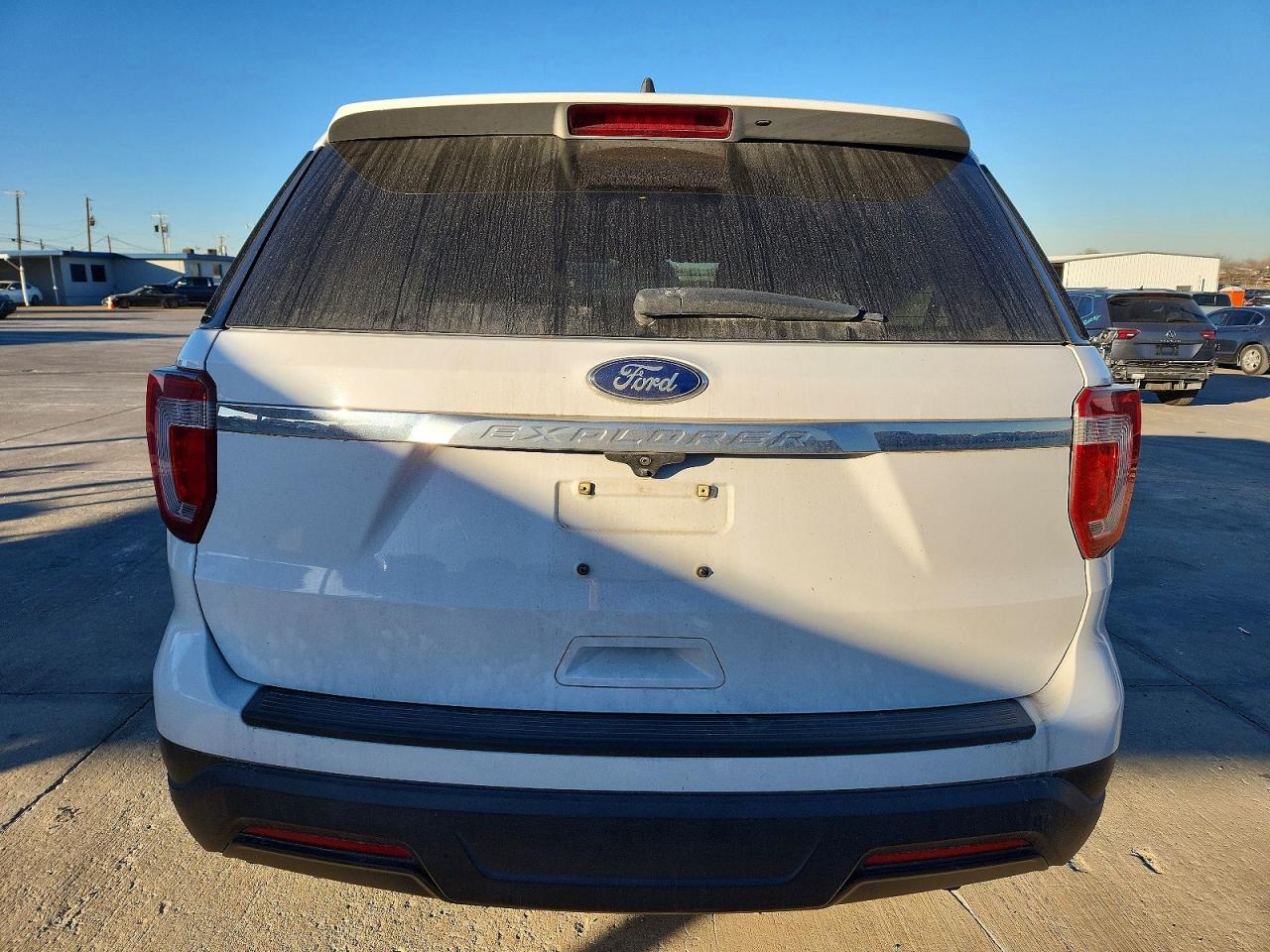 2018 FORD EXPLORER photo 16