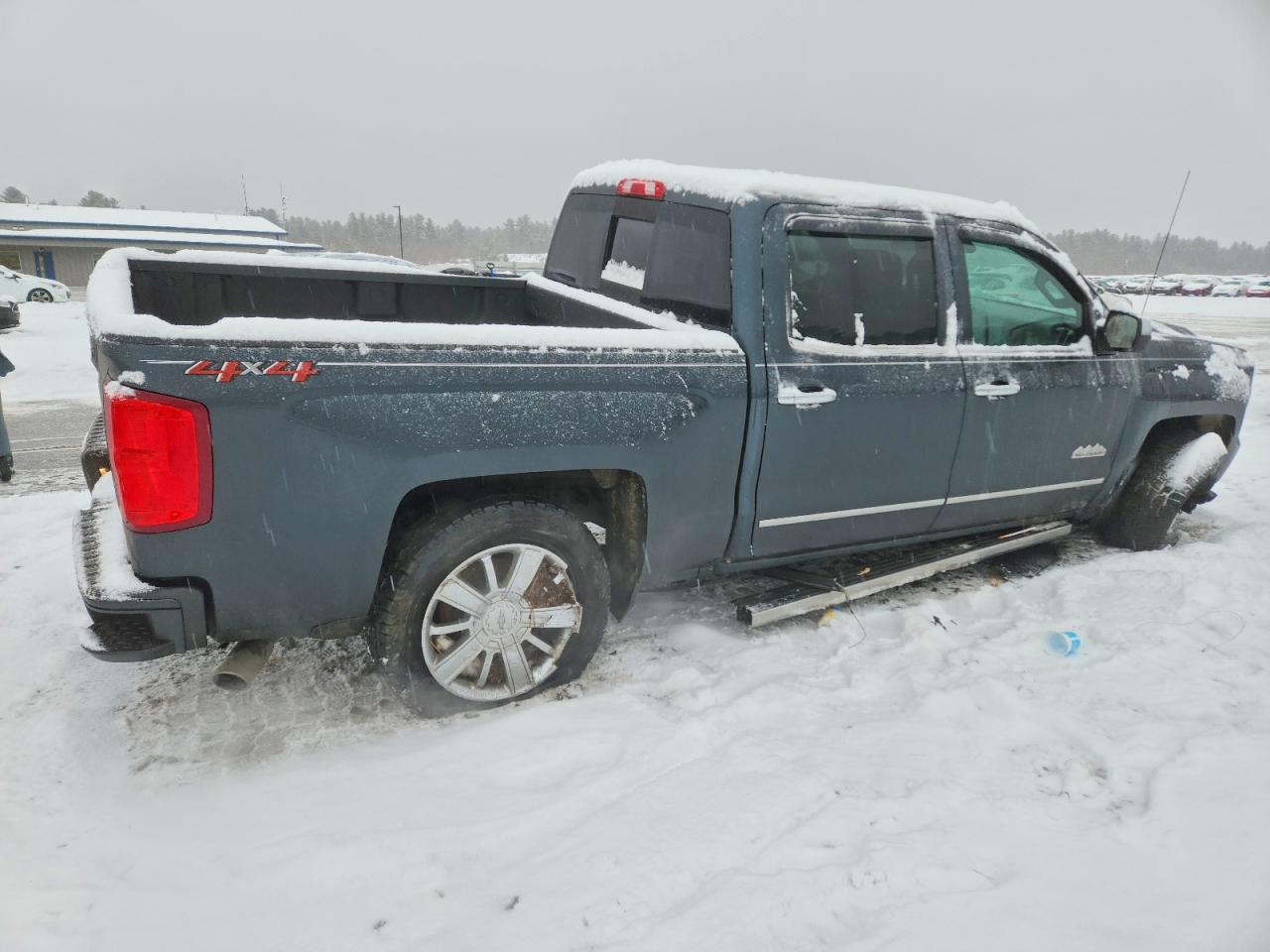 2018 CHEVROLET SILVERADO K1500 HIGH COUNTRY photo 3
