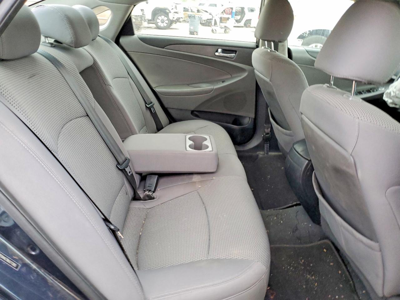 2011 HYUNDAI SONATA GLS photo 10