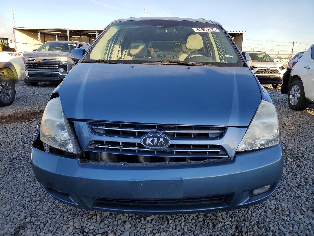 2010 KIA SEDONA EX photo 9
