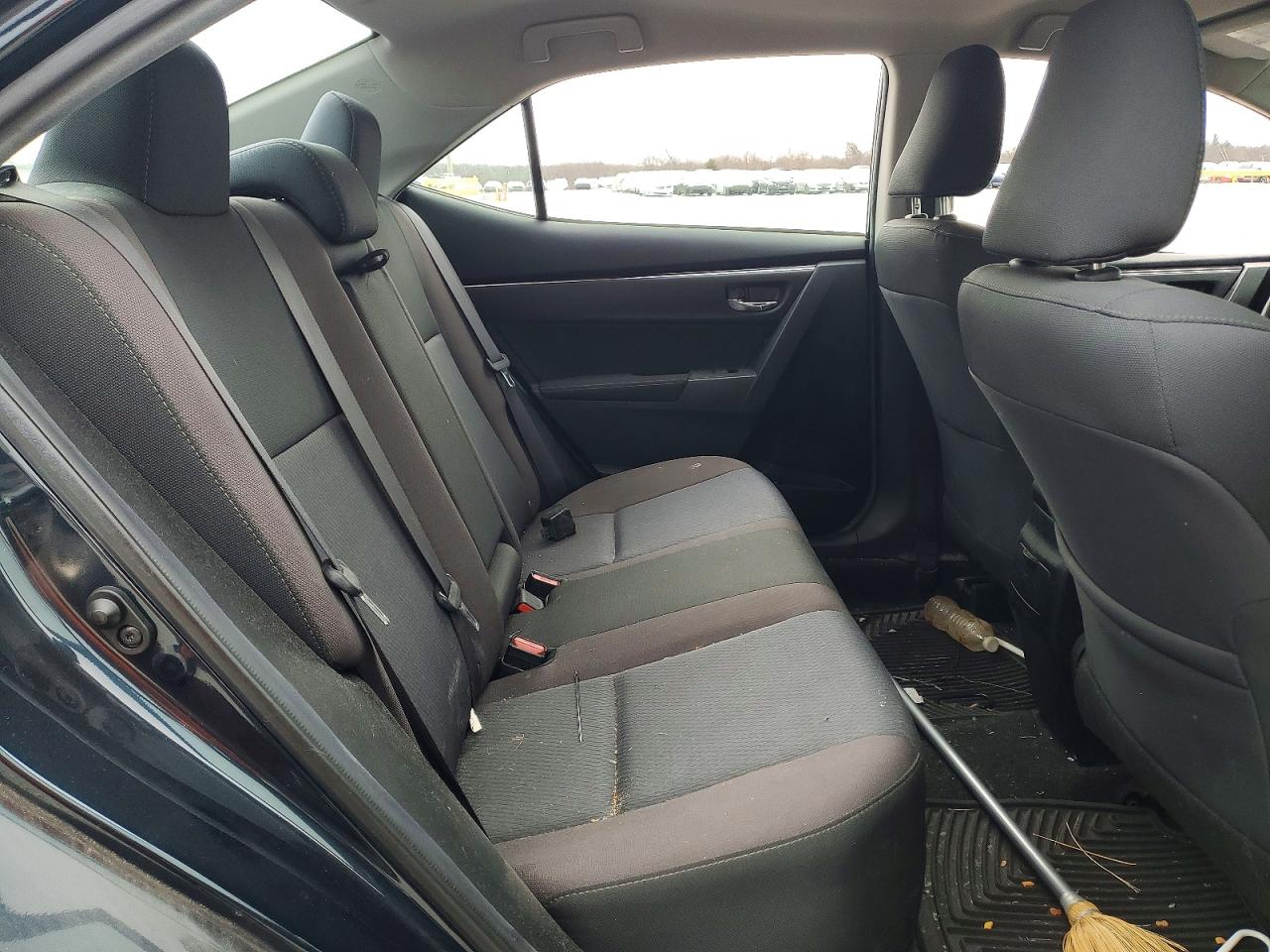 2017 TOYOTA COROLLA L photo 19
