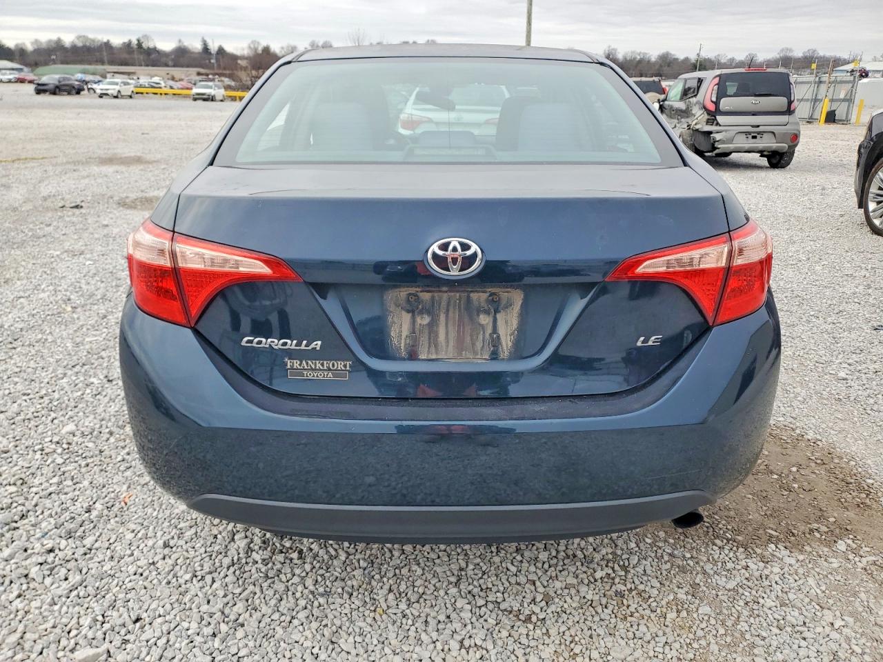 2017 TOYOTA COROLLA L photo 11