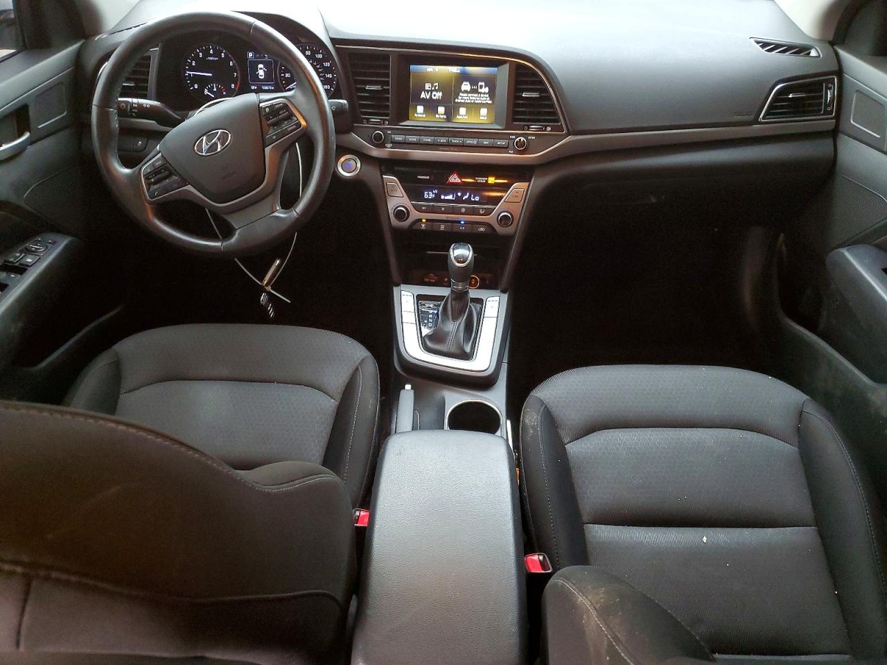 2018 HYUNDAI ELANTRA SEL photo 15