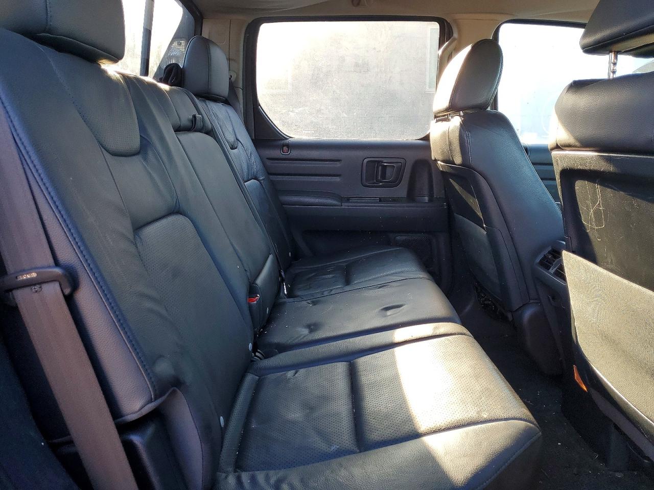 2011 HONDA RIDGELINE RTL photo 10