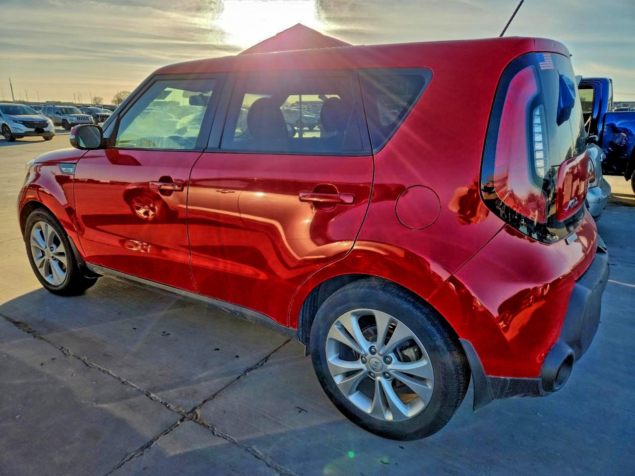 2014 KIA SOUL + photo 2