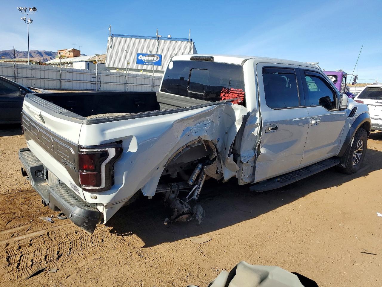 2017 FORD F150 RAPTOR photo 3