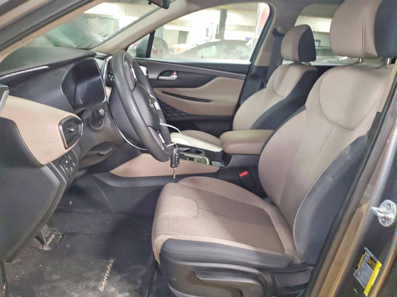 2019 HYUNDAI SANTA FE SE photo 7