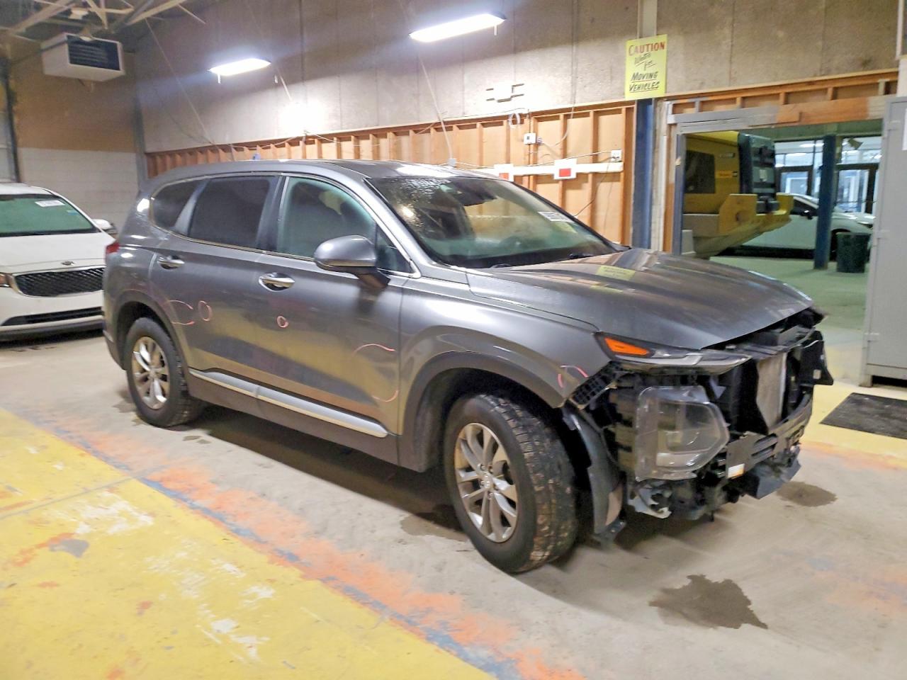 2019 HYUNDAI SANTA FE SE photo 4